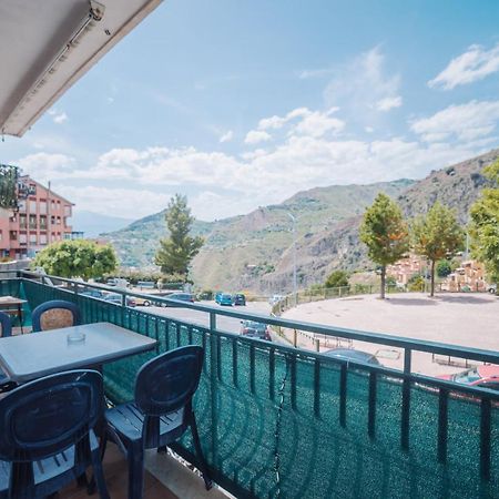 Taormina Casa Erika Family Apartment Luaran gambar